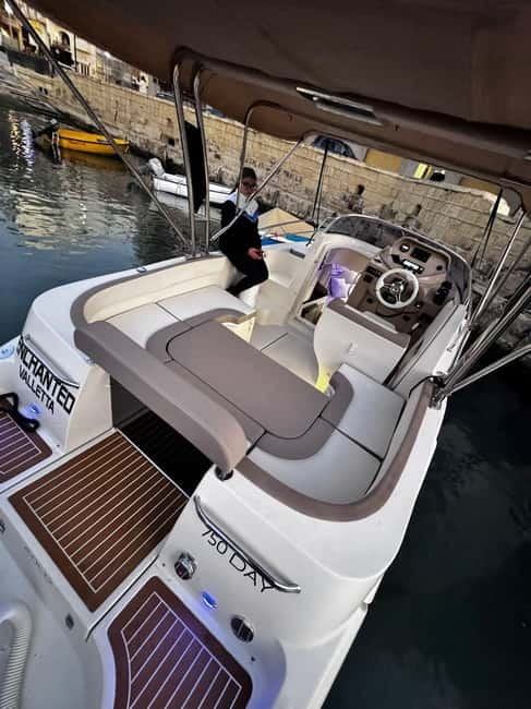 Malta: Private Boat Cruise with Caves, Beaches & Swim Stops - Boat comforts and what to pack
