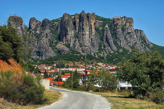 Meteora Monasteries Private Full Day Trip From Athens - Leaving Athens in a private vehicle