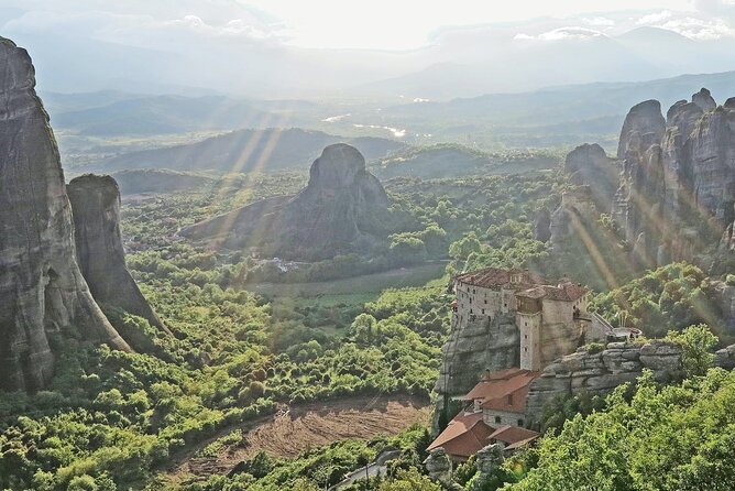 Meteora Monasteries Private Full Day Trip From Athens - A brief stop at Thermopylae