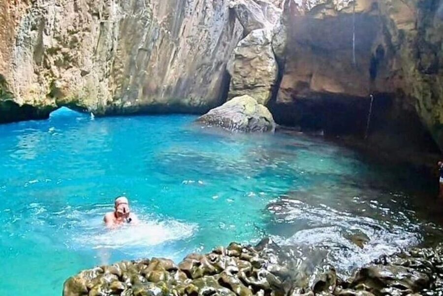 Moraig: Kayak Excursion to Moraig & Cave peces-testos - Why the Fish Cave makes this kayak trip special