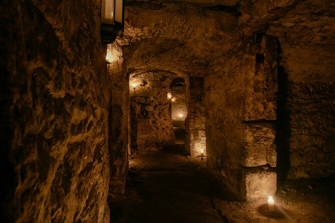 Multi-Sensory Haunted Underground Vaults Tour in Edinburgh - Walking through the Old Town’s darker stories