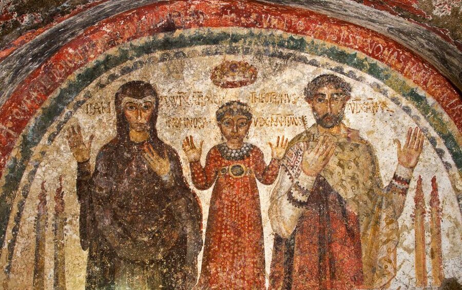 Naples: Catacombs of San Gennaro Entry Ticket & Guided Tour - The upper catacomb and its Pompeian-style paintings