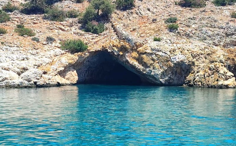 Naxos: Rina Cave-Koufonisi Cruise & Rina Cave Swim with BBQ - What the $106 price really covers