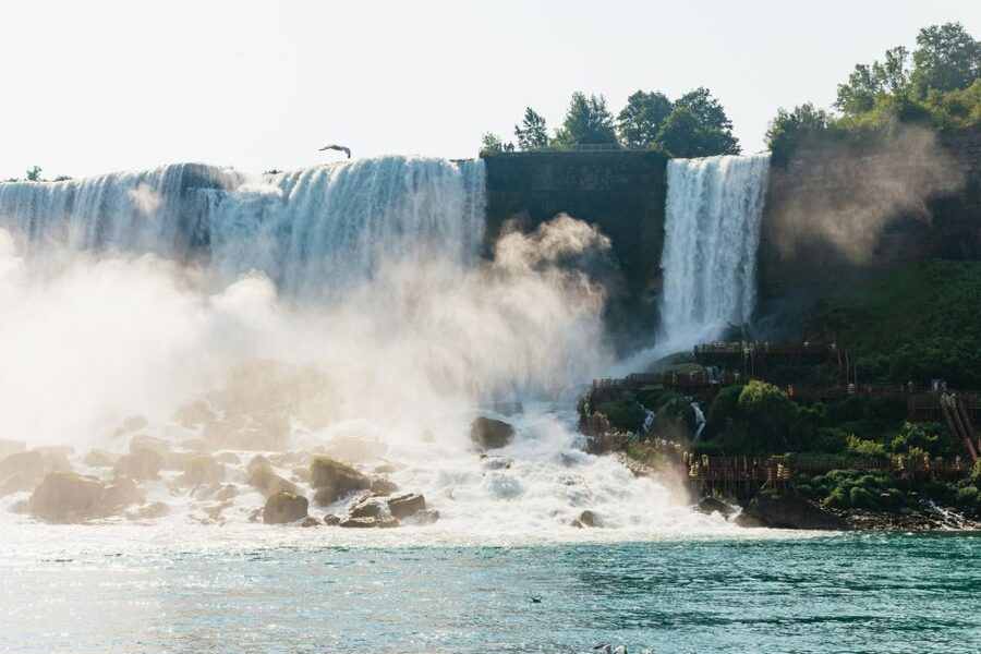 Niagara Falls: Cave of the Winds, Boat Ride, & Trolley Tour - The guides are a major part of the value