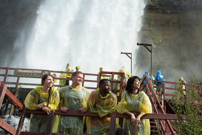 Niagara Falls USA: Maid of the Mist & Cave Adventure - Two ways to feel Niagara Falls up close