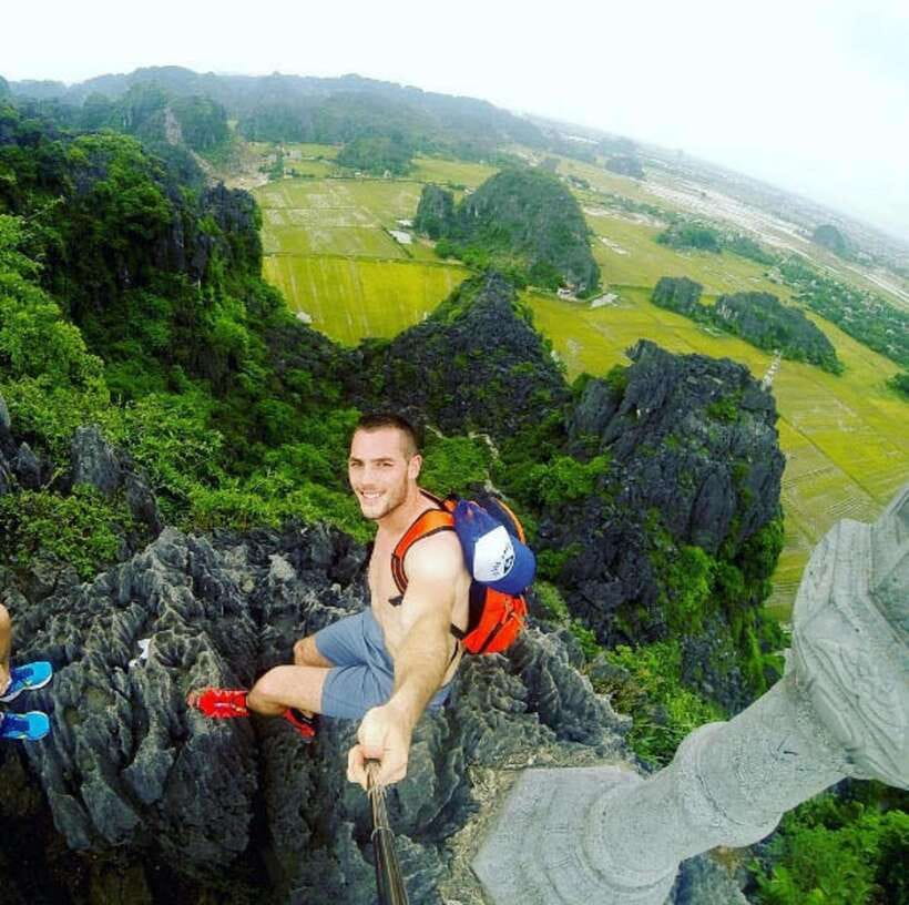 Ninh Binh: Bai Dinh, Trang An, and Mua Cave Small-Group Tour - Transport, timing, and the guide