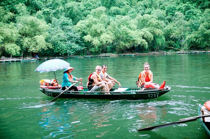 Ninh Binh Full-Day Tour from Hanoi to Hoa Lu, Tam Coc & Mua Cave Via Boat & Bike - A short bike ride through village life