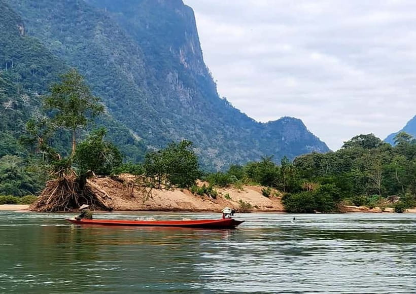 Nong Khiaw: Muang Ngoi, View Point, Water Fall and Kayaking - The walk to Tad Mok Waterfall