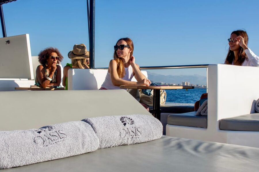 Palma: Cueva Verde and Cala Vella Catamaran Cruise with BBQ - A stylish start from Palma Port