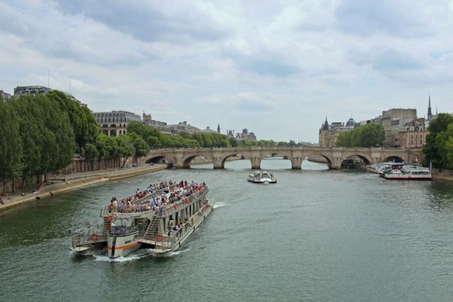 Paris: Catacombs, Audio Guide, and River Cruise Option - Practical plan for a smoother visit