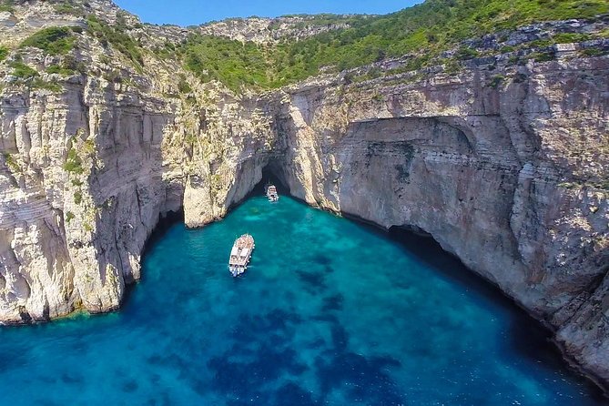 Paxos Antipaxos Blue Caves (Lakka Village) from Corfu - What to pack and how to make the day easier