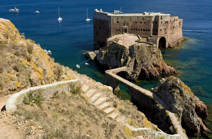 Peniche: Berlengas Roundtrip and Glass-Bottom Boat Cave Tour - Berlengas at a glance