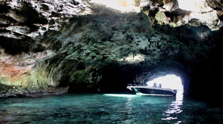 Polignano a Mare: Boat Trip, Swim & Cave with Aperitif - Why Polignano a Mare is best seen from the Adriatic