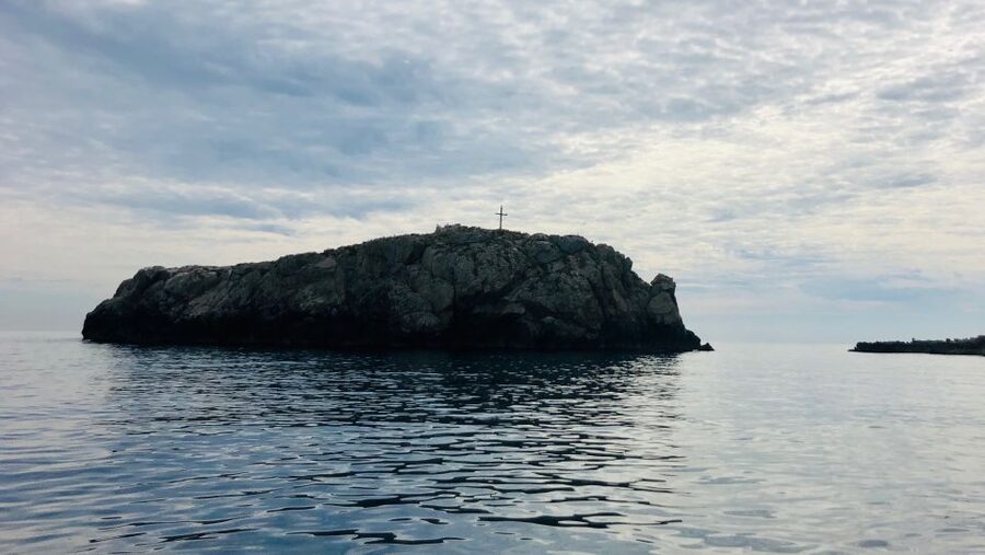 Polignano a Mare: Boat Trip, Swim & Cave with Aperitif - Practical advice before you go