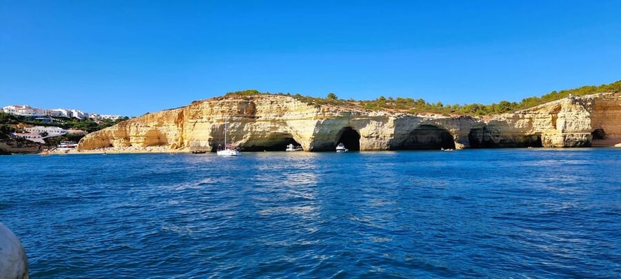 Portimão: Benagil Caves and Coast Boat Tour with Swim Stop - The cruise along the Algarve cliffs