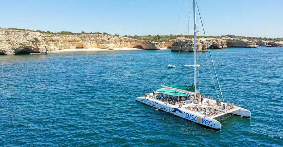 Portimao: Benagil Caves & Coastline Cruise - The coast toward Carvoeiro and Alfanzina