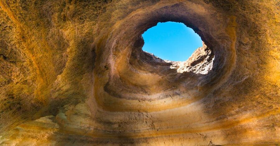 Portimão: Benagil Sea Caves Speedboat Adventure Tour - Carvalho Beach and the approach to Benagil