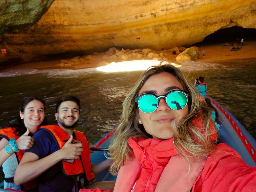 Portimão: Carvalho & Marinha Beach, Benagil Cave Boat Tour - Praia do Carvalho and the approach to Benagil