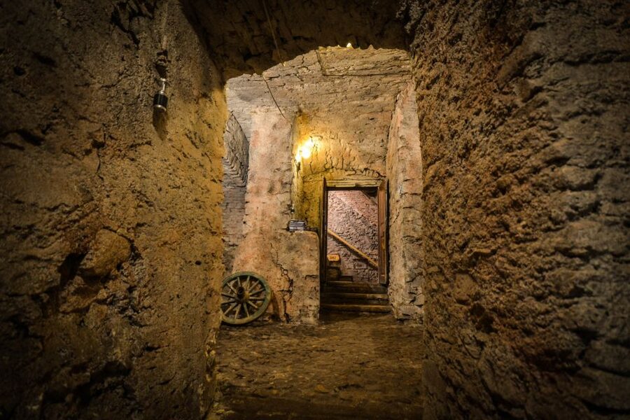 Prague: Ghosts, Legends, Medieval Underground & Dungeon Tour - How good is the storytelling?