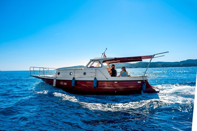Private boat tour- explore the islands, find hidden caves and try snorkelling - Koločep Island and the blue caves