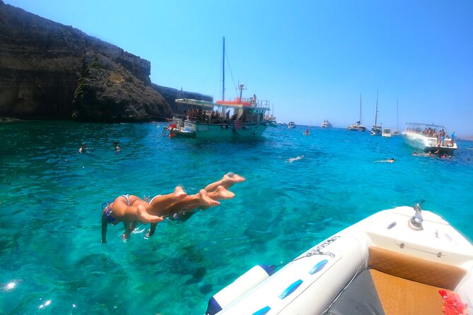 Private Boat Tour to Blue Lagoon Comino Caves and Gozo - What the crew can do for your group