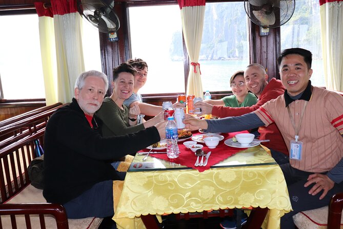 PRIVATE TOUR HALONG BAY ONE DAY with Cave, Kayaking, Bamboo Boat - What the $160 price really buys