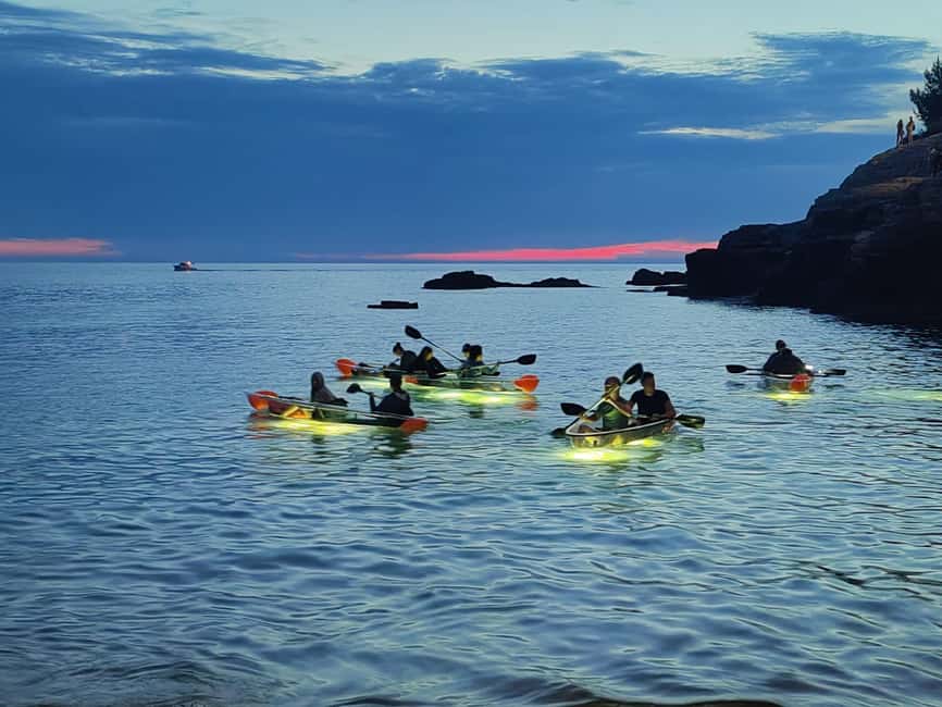 Pula: Cave Sunset/Night Tour in Transparent Kayak - Meeting the group beside Pula’s coast