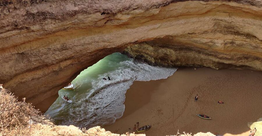 Quarteira: Benagil Cave Guided Catamaran Day Cruise & Drink - Entering Benagil Cave