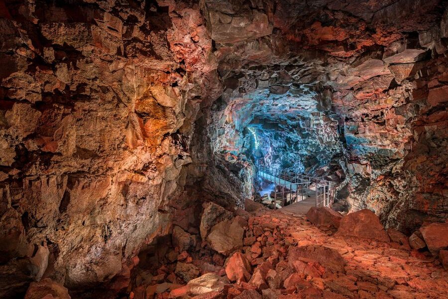 Raufarhólshellir Lava Tunnel: Underground Expedition - How the one-hour itinerary works