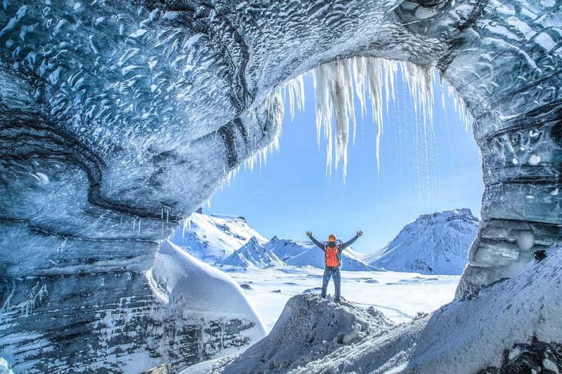 Reykjavik: Katla Ice Cave & South Coast Tour - Reykjavík pickup and the long road south