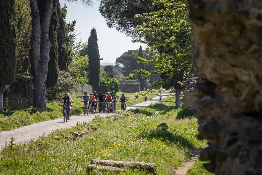 Rome: Appian Way & Aqueducts E-Bike Tour (Catacombs & Food) - Key points at a glance