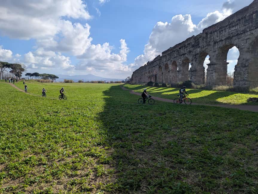 Rome: Appian Way, Catacombs & Aqueducts by eBike + Transfer - Circus of Maxentius and Cecilia Metella