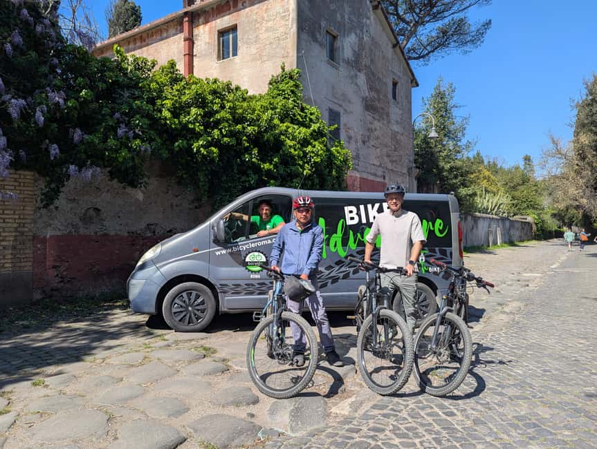 Rome: Appian Way, Catacombs & Aqueducts by eBike + Transfer - Returning by shuttle
