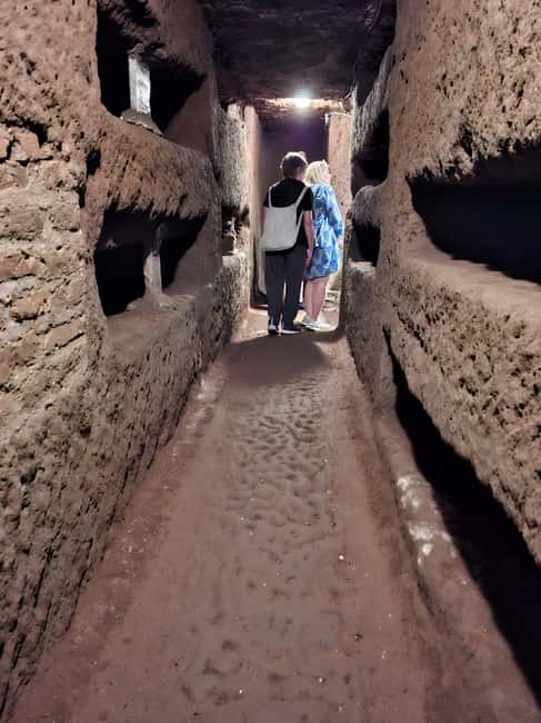 Rome: Catacombs Skip-the-Line Tour in English - The earliest Christian artwork in Rome