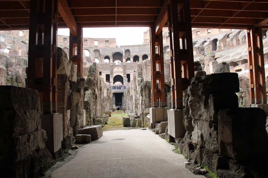 Rome: Exclusive Colosseum Underground and Roman Forum Tour - A six-person group is a real advantage in Rome