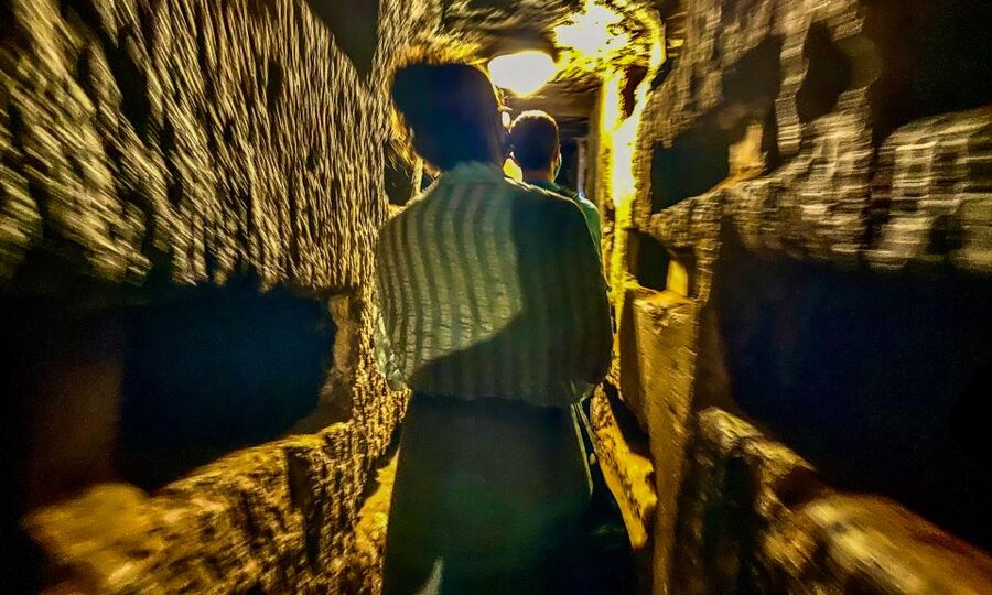 Rome: Guided Roman Catacombs Tour with Transfers - What to wear and what to leave behind