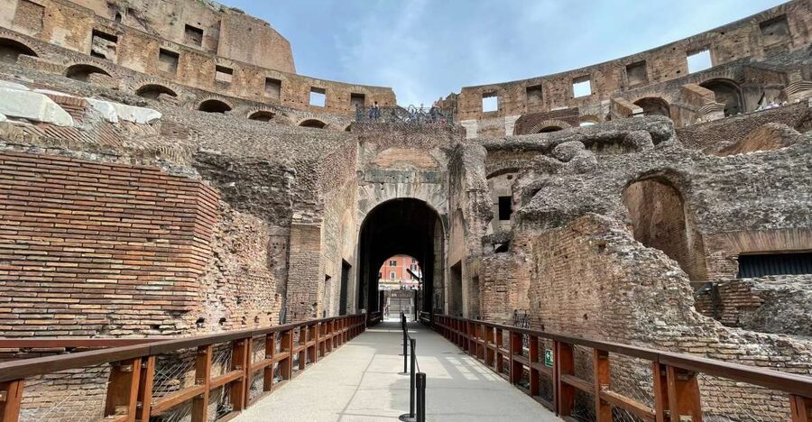 Rome: Guided Tour of the Colosseum Underground - Roman Forum and Palatine Hill: the civic heart of Rome