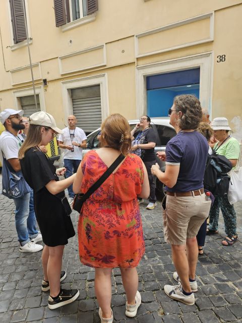 Rome: St. Peter's Basilica, Dome, and Vatican Grottoes Tour - Climbing to the top of the dome