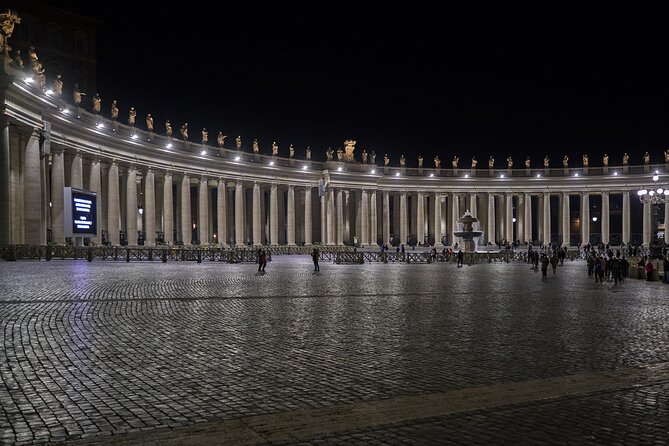 Rome: St. Peter's Basilica, Dome Climb, and Underground Tour - The Vatican Grottoes and the older basilica