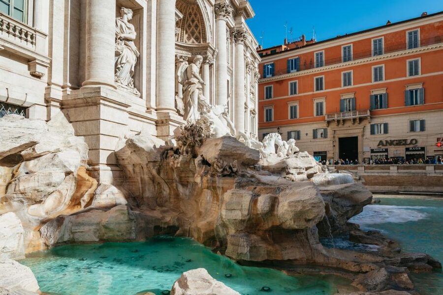 Rome: Trevi Fountain and Underground Guided Tour - Nine meters below Rome at Vicus Caprarius
