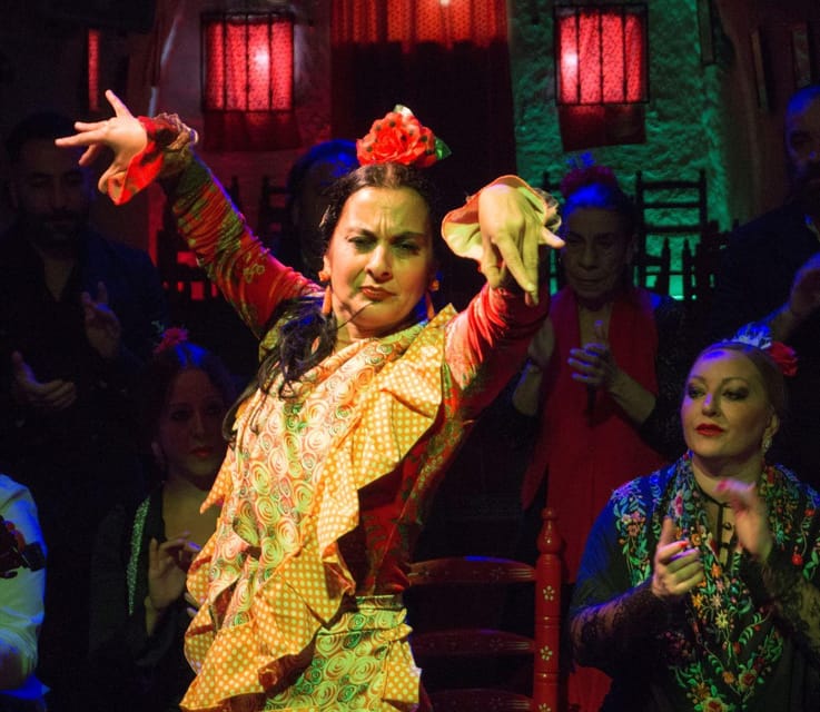 Sacromonte: Flamenco Show at Cuevas Los Tarantos Tickets - Why the cave setting matters