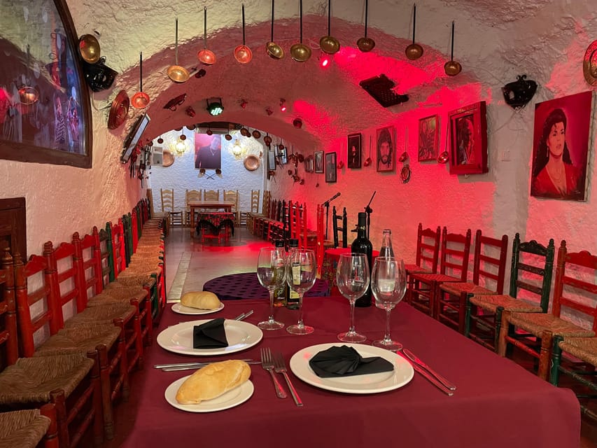 Sacromonte: Flamenco Show at Cuevas Los Tarantos Tickets - Is $33 a fair price?