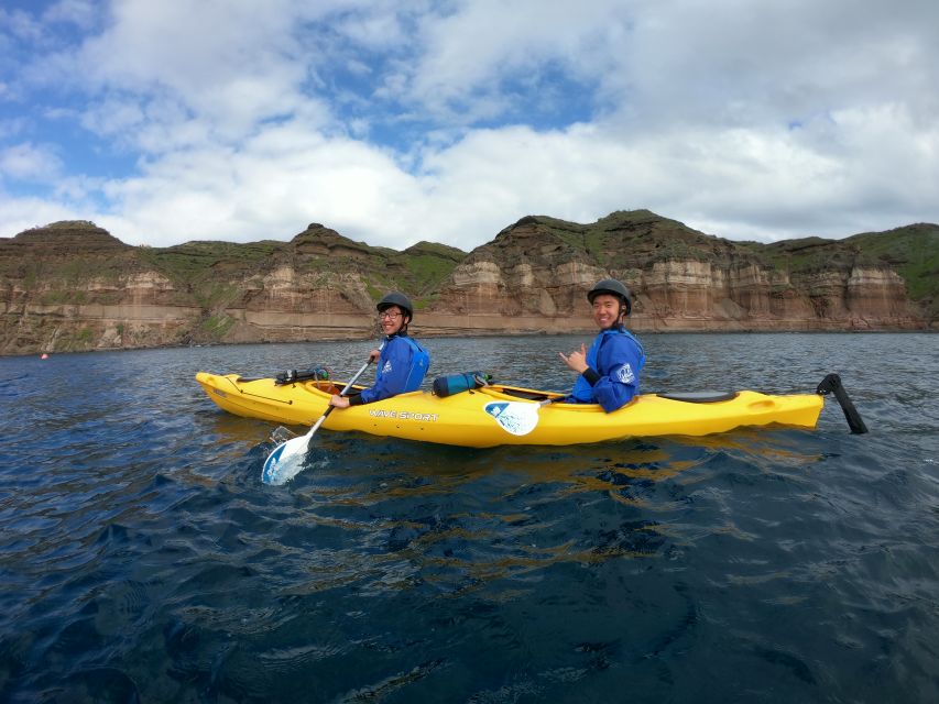Santorini: Sea Caves Kayak Trip with Snorkeling and Picnic - A picnic that makes the price easier to understand