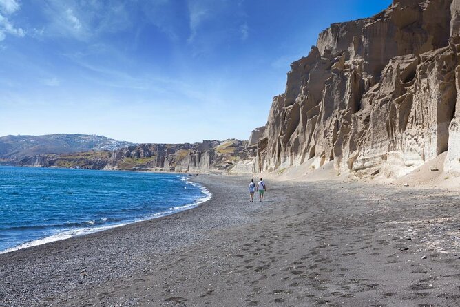 Santorini Sea Kayak - South Discovery, Small Group incl. Sea Caves and picnic - Key points to know before booking