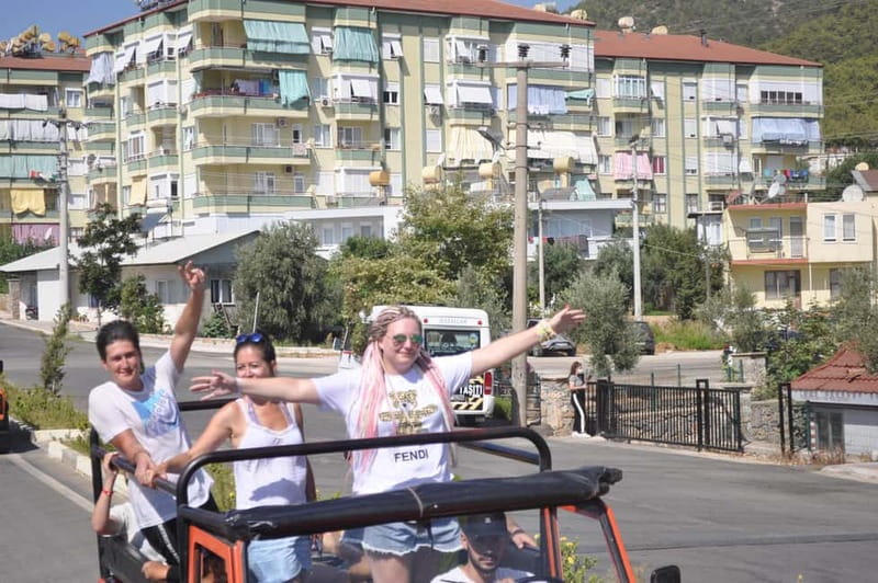 Sapadere Jeep Safari: Taurus Mountains, Waterfall & Cave - The cold Sapadere River swimming break