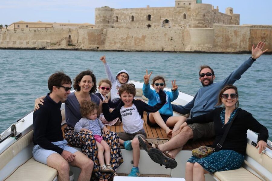siracusa boat tour with visit to sea caves and ortigiaisland - Why this short Syracuse cruise works