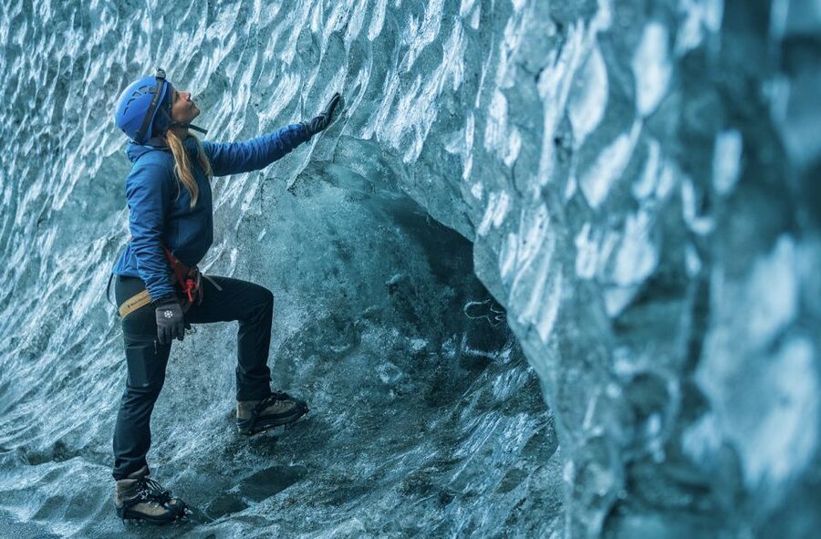 Skaftafell: Ice Cave Tour and Glacier Hike - Walking on a moving glacier