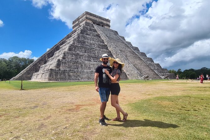 Skip the Line Chichen Itza Private Tour, Sacred Cenote & Lunch - The private vehicle makes a long Yucatan day easier