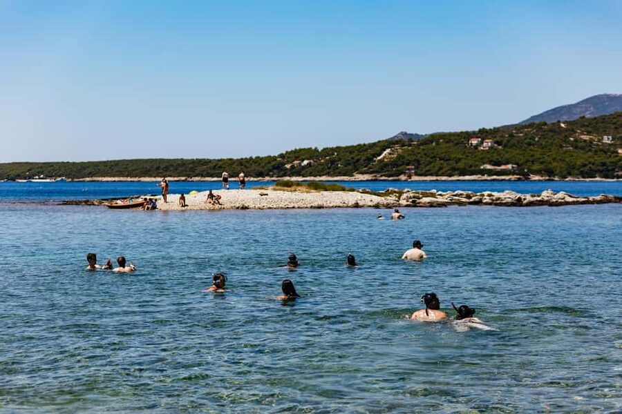 Split/Trogir: Blue Cave, Mamma Mia, Hvar and 5 Island Tour - Komiža: one hour in Vis’s fishing town
