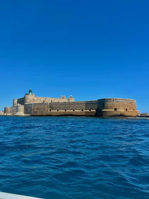 Syracuse: Ortigia Island & Sea Cave Boat Tour with Prosecco - Key points at a glance